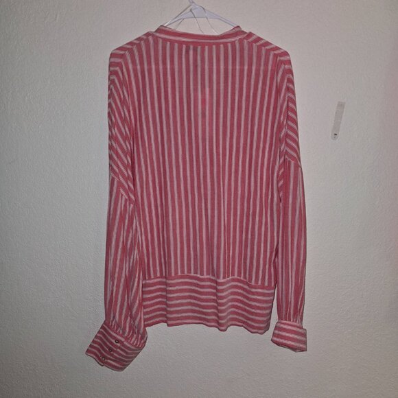 Myra Bag sz Med lt red striped NWT oversized Shirt - Picture 3 of 3